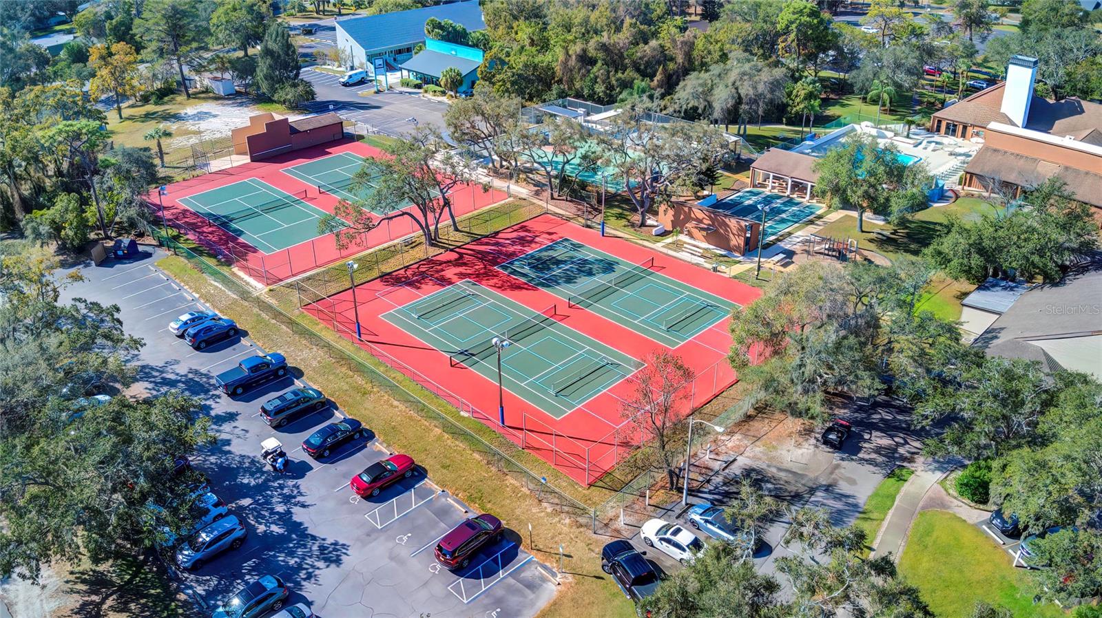 VILLAGE WOODS CONDO PH 01 - Residential