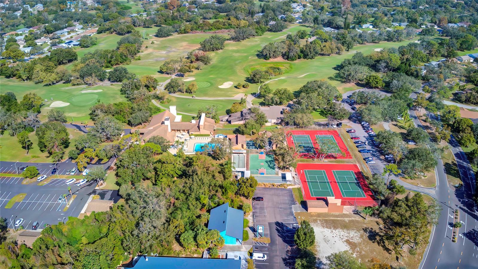 VILLAGE WOODS CONDO PH 01 - Residential