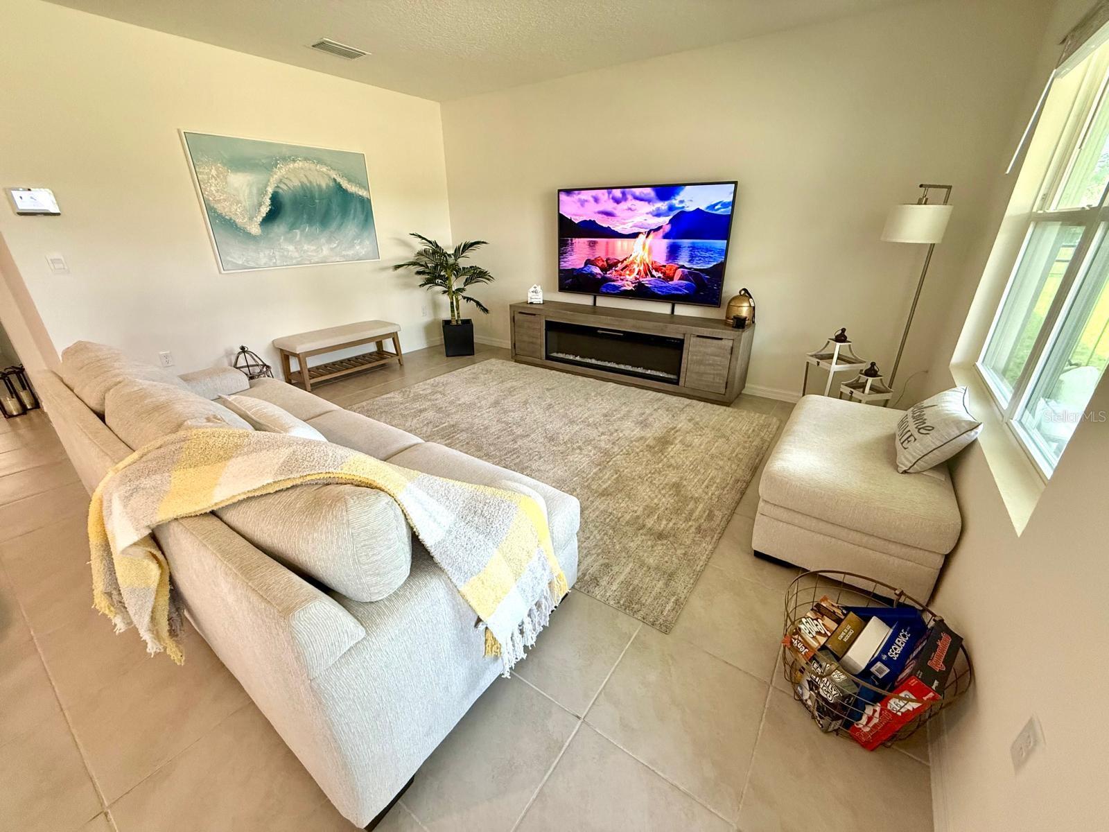 EDGEMONT - Residential