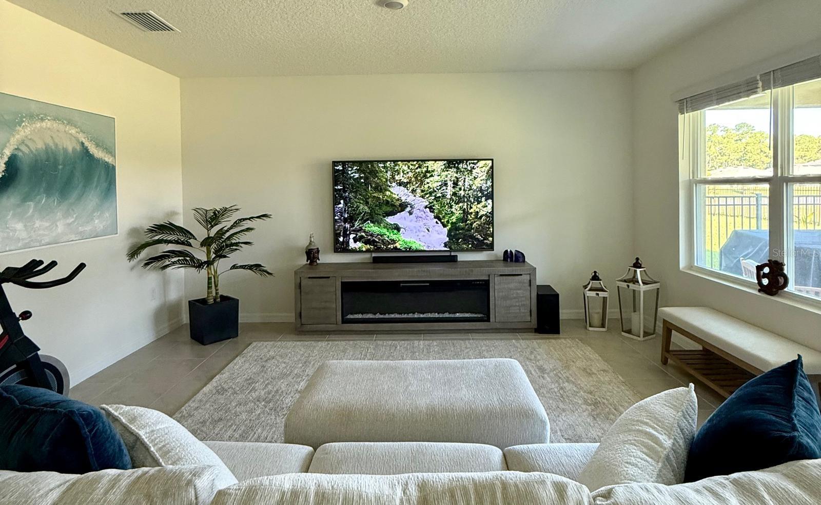 EDGEMONT - Residential