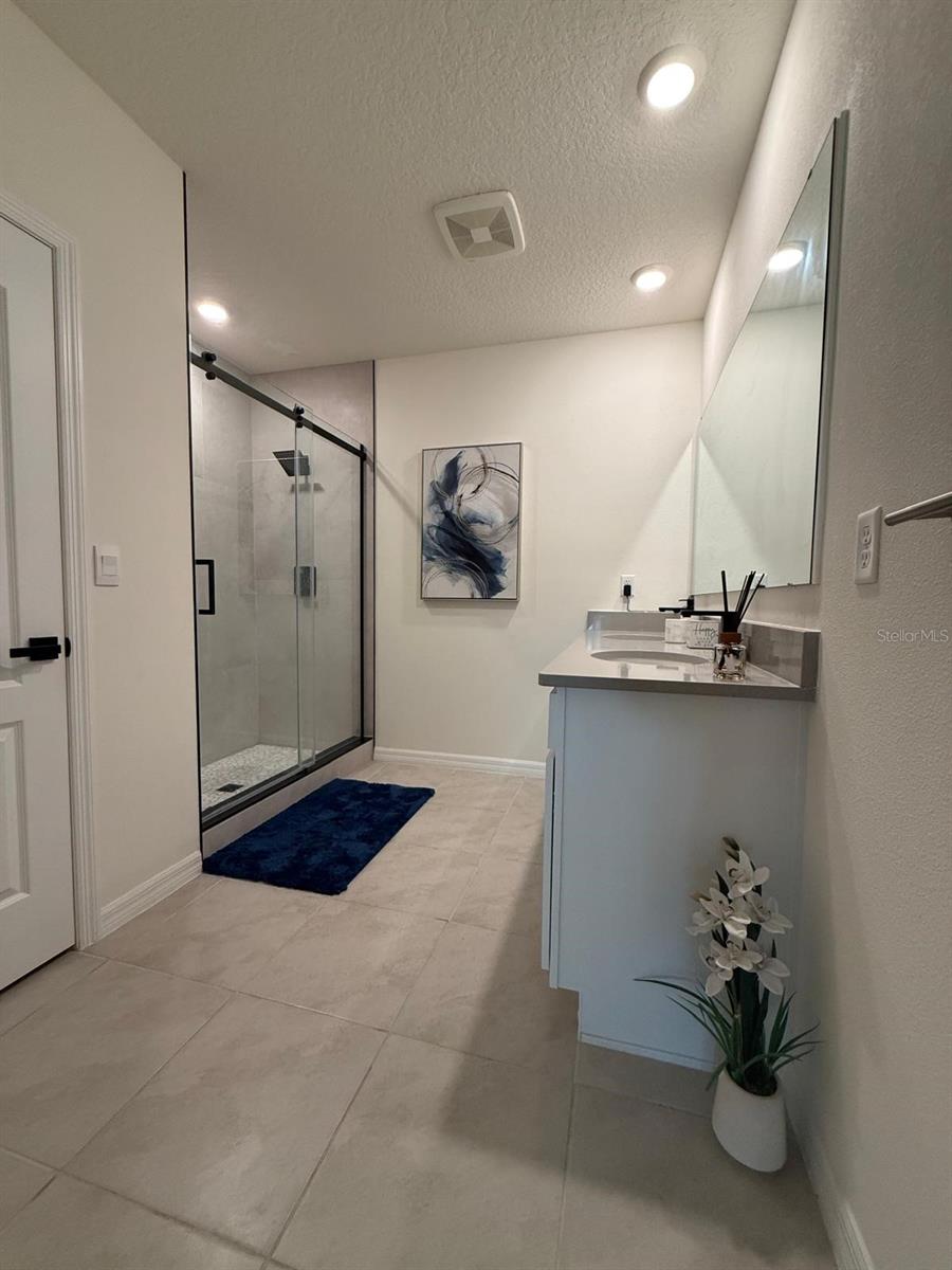 EDGEMONT - Residential