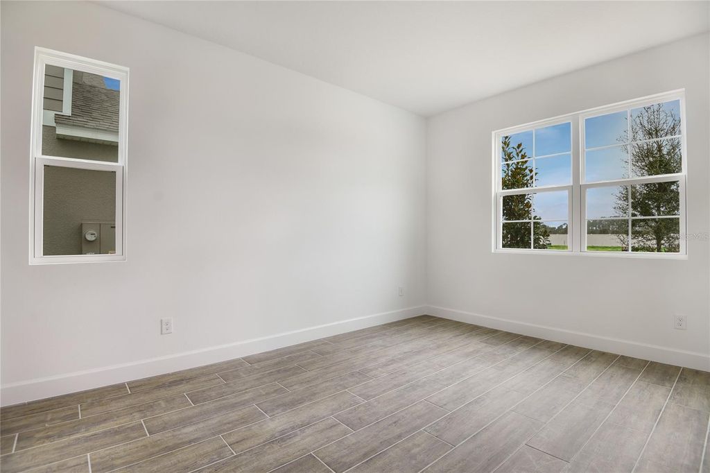 Photo of 176 Blue Star Court, Tavares, FL 32778 (MLS # S5137066)