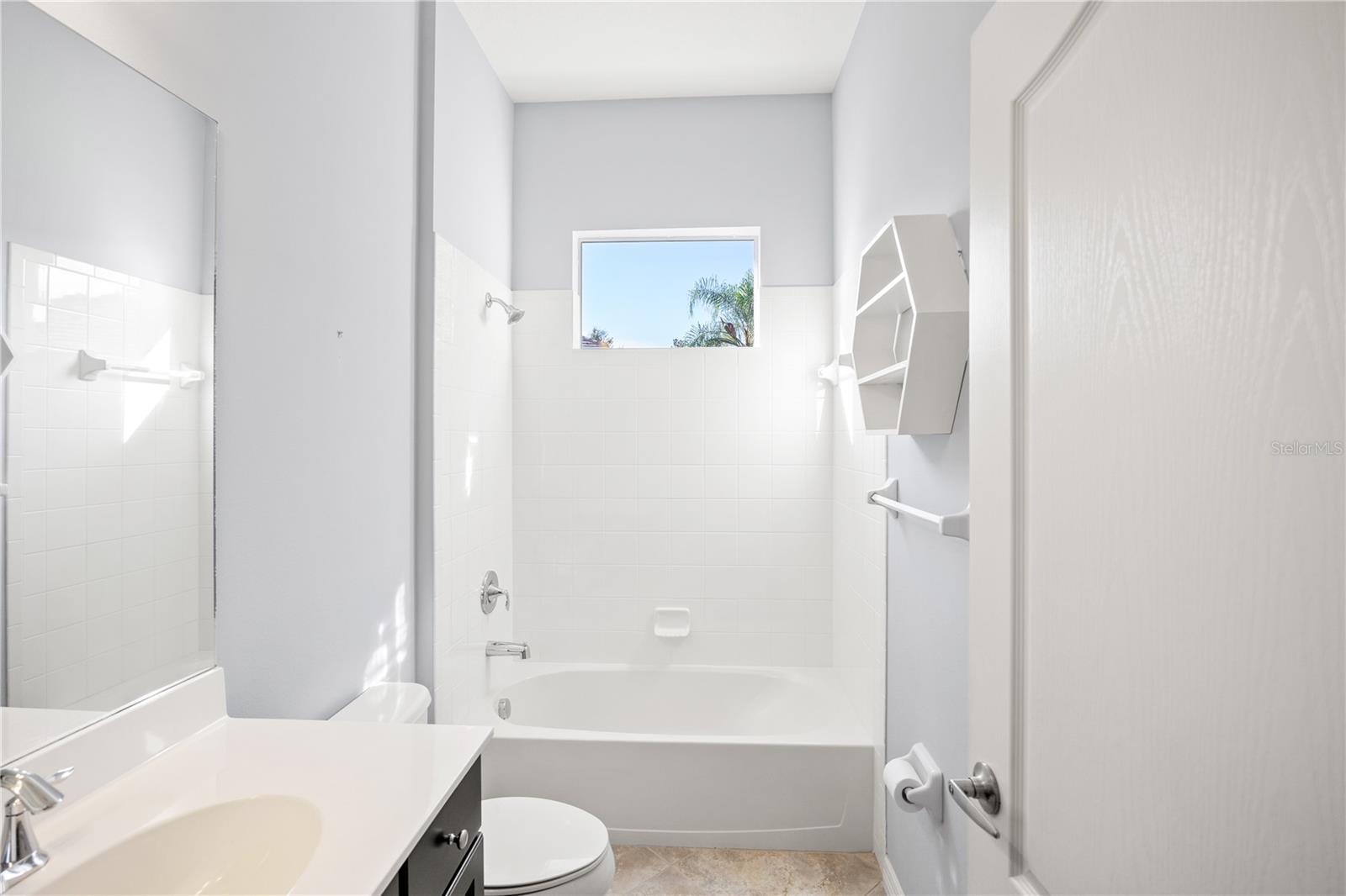 COUNTRY CLUB EAST AT LAKEWD RNCH QQ1 2B - Residential