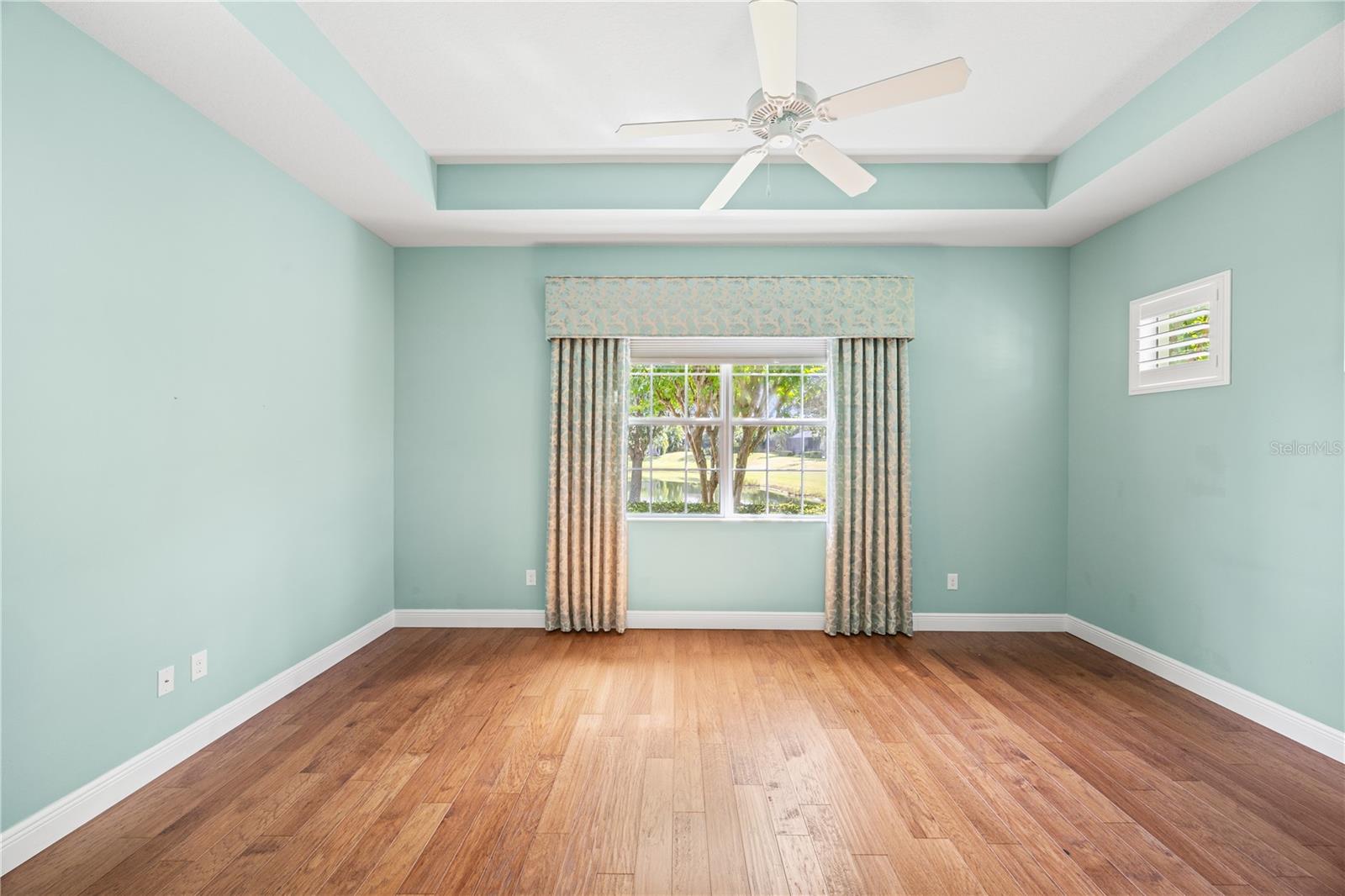 COUNTRY CLUB EAST AT LAKEWD RNCH QQ1 2B - Residential