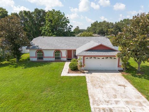 A home in LAKELAND