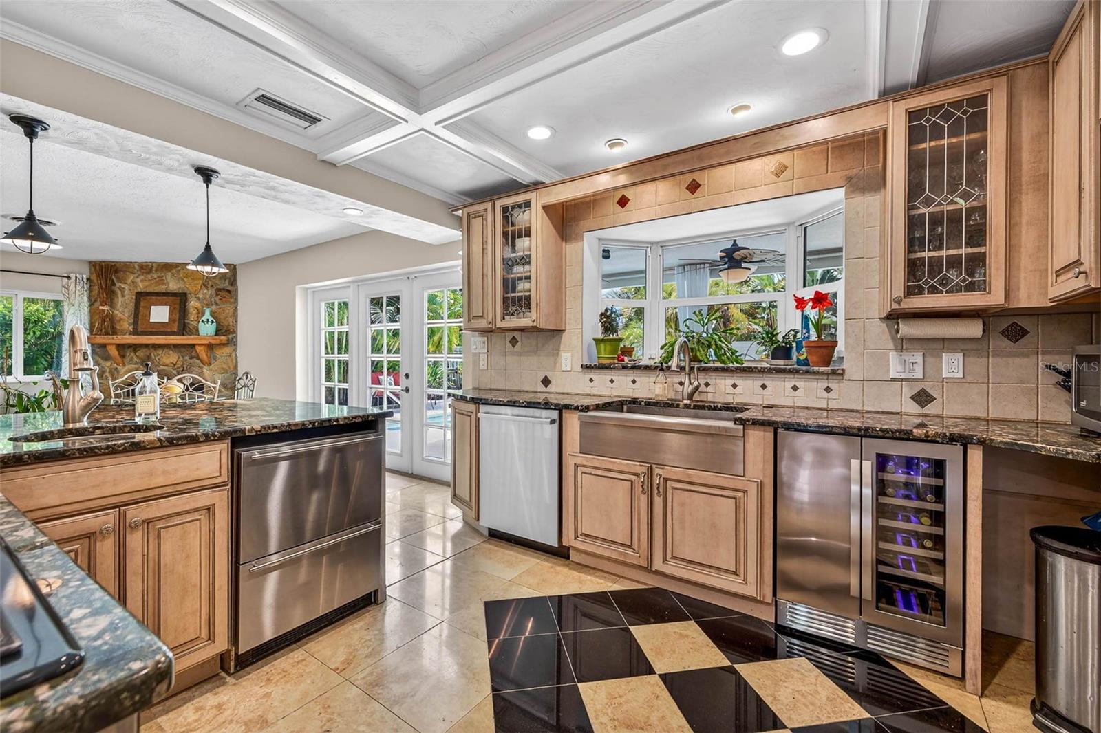 TIERRA VERDE UNIT 01 - Residential