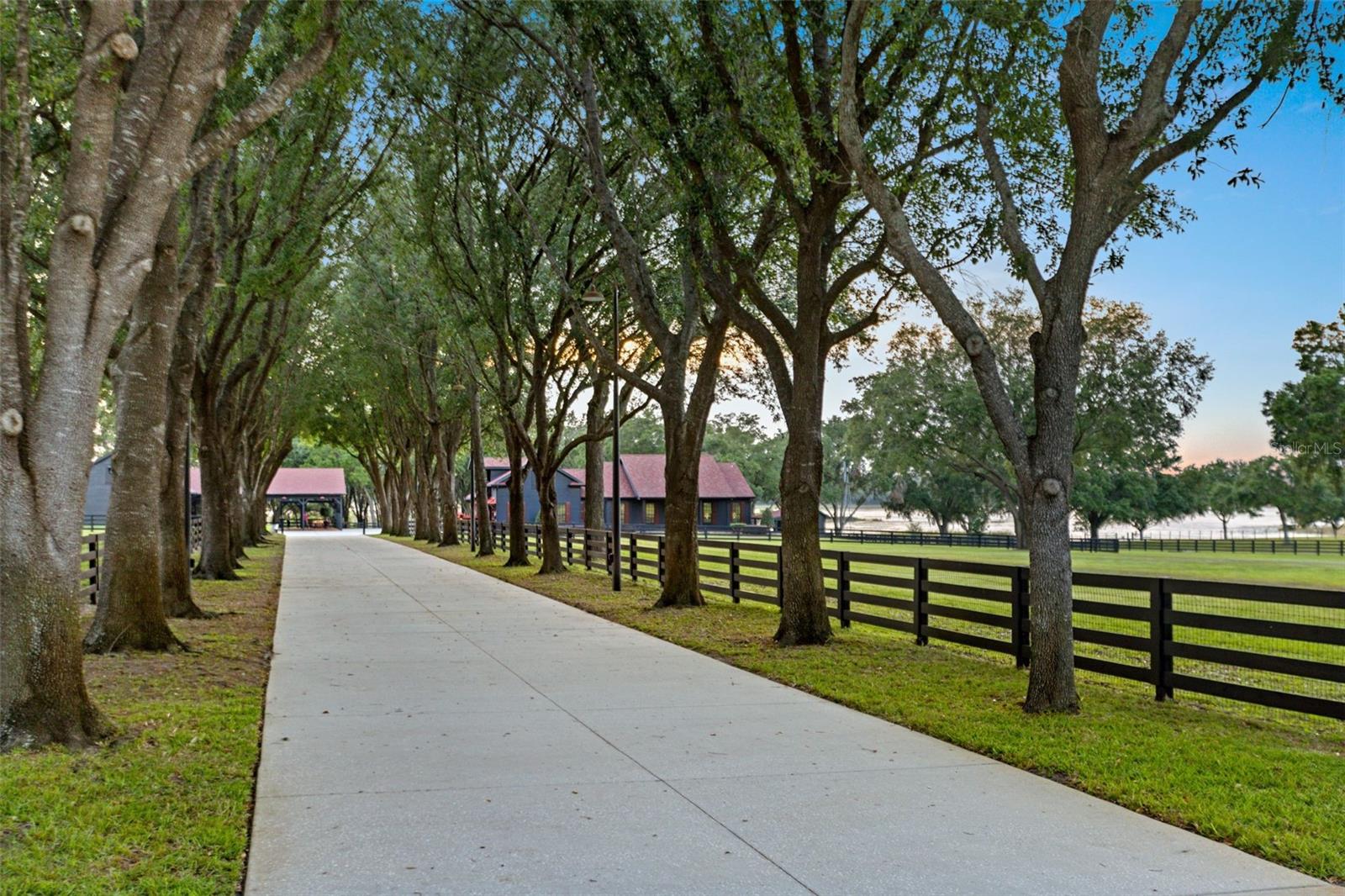 9751 QUIET LANE