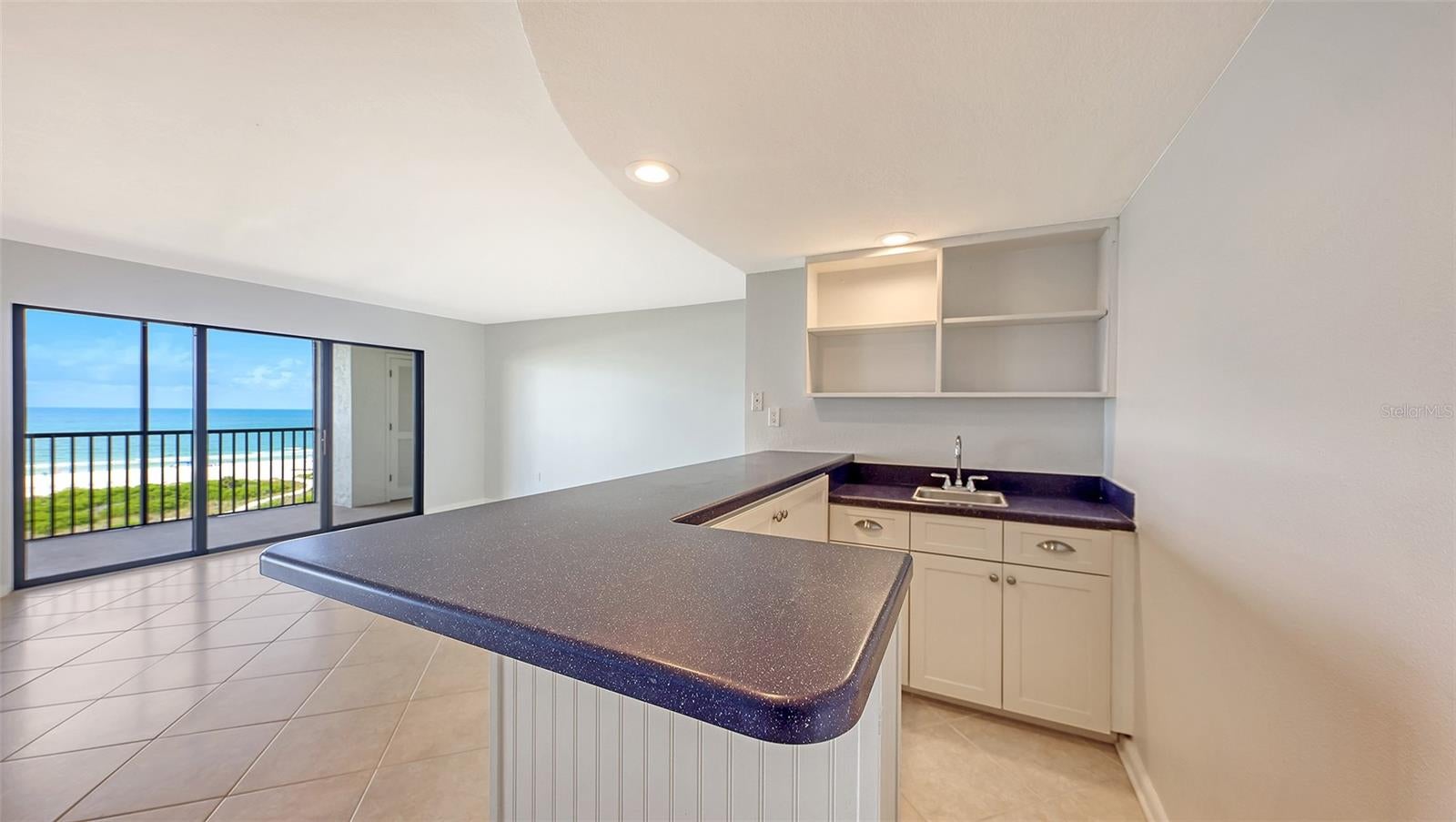 420 BEACH ROAD 706