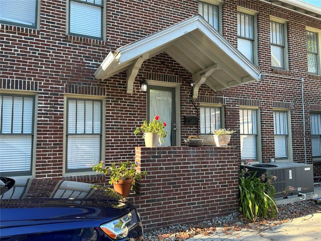 Photo of 5205 N Central Avenue, Tampa, FL 33603 (MLS # O6408073)