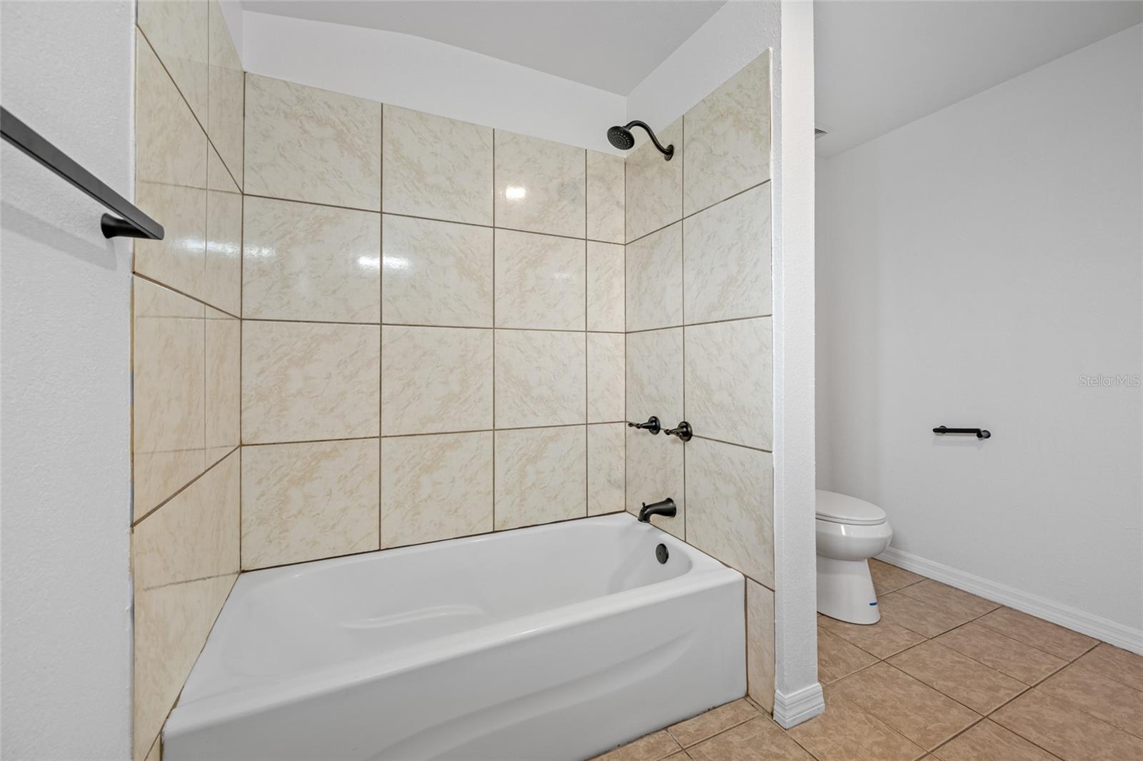 UNPLATTED - Residential Lease