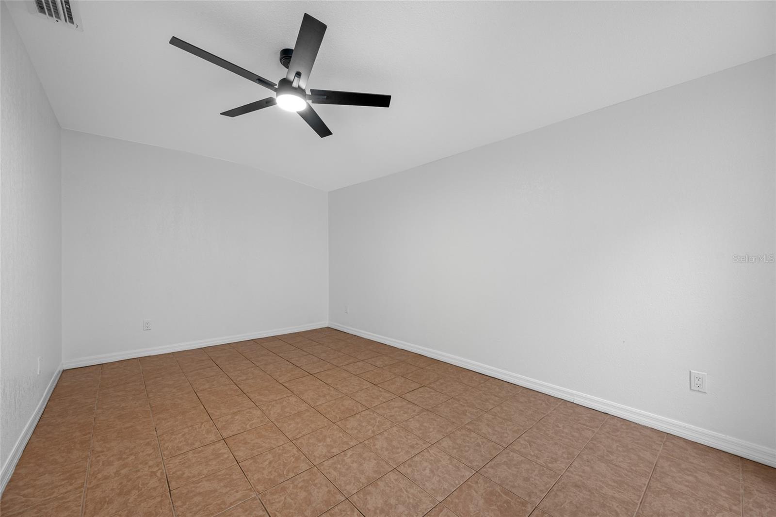 UNPLATTED - Residential Lease