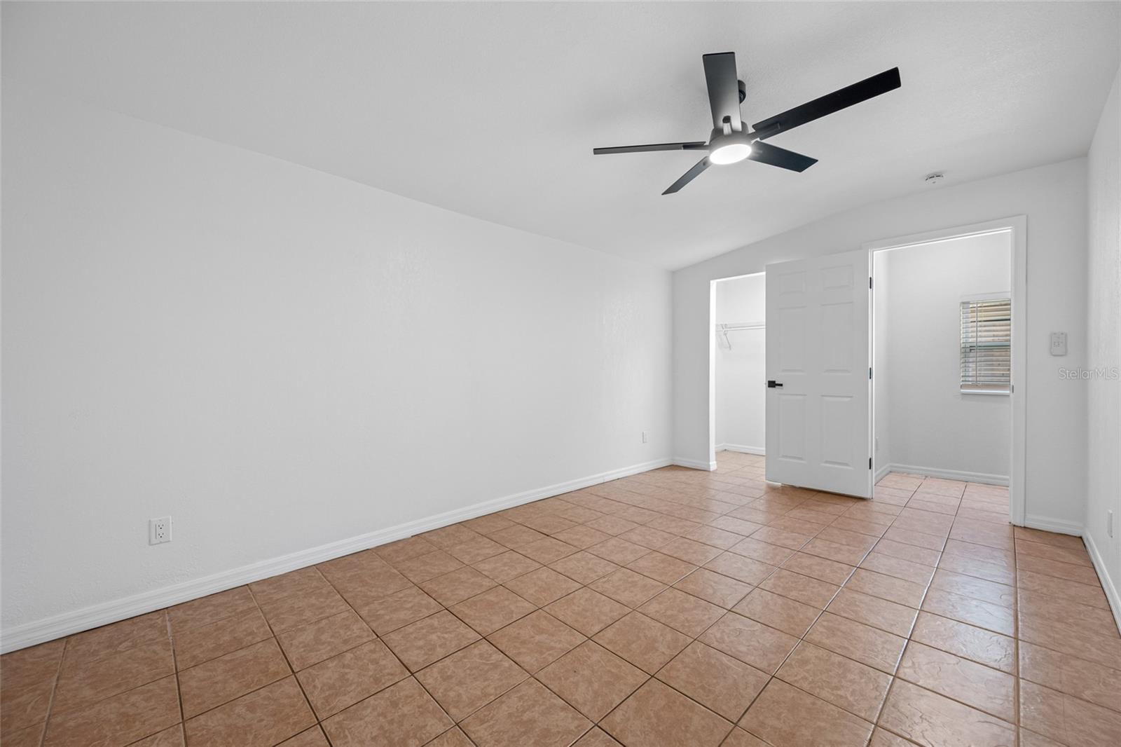 UNPLATTED - Residential Lease