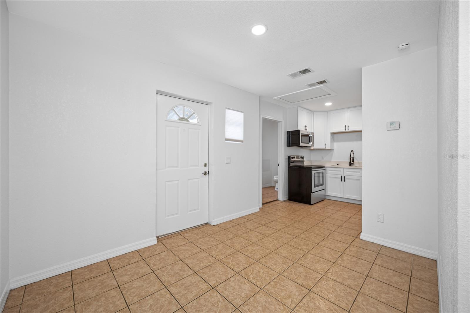 UNPLATTED - Residential Lease