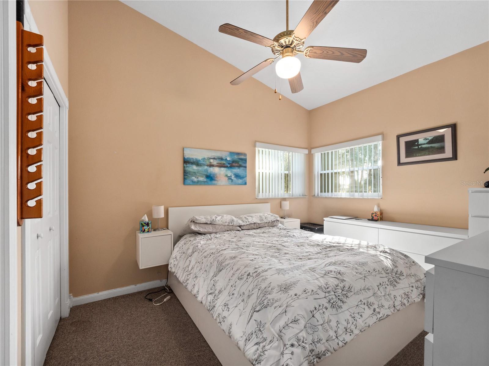 LIVE OAK SPGS - Residential