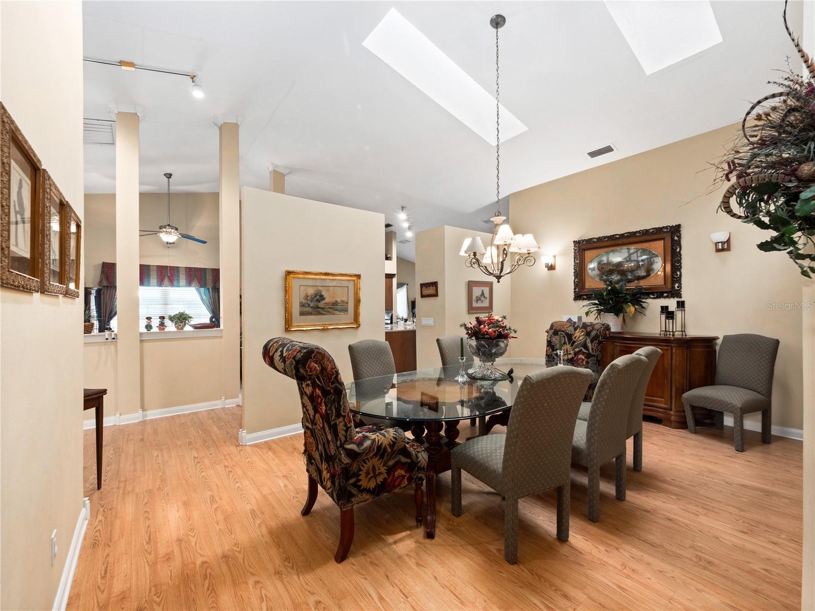 LIVE OAK SPGS - Residential