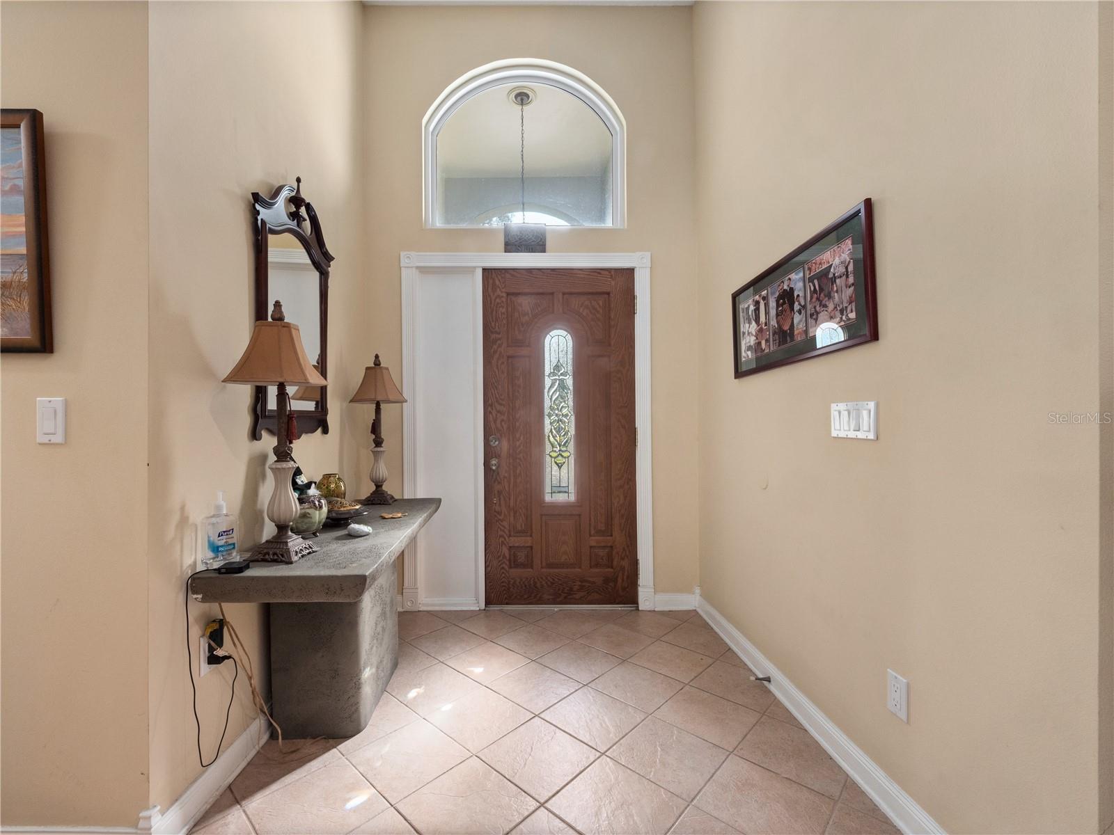 LIVE OAK SPGS - Residential