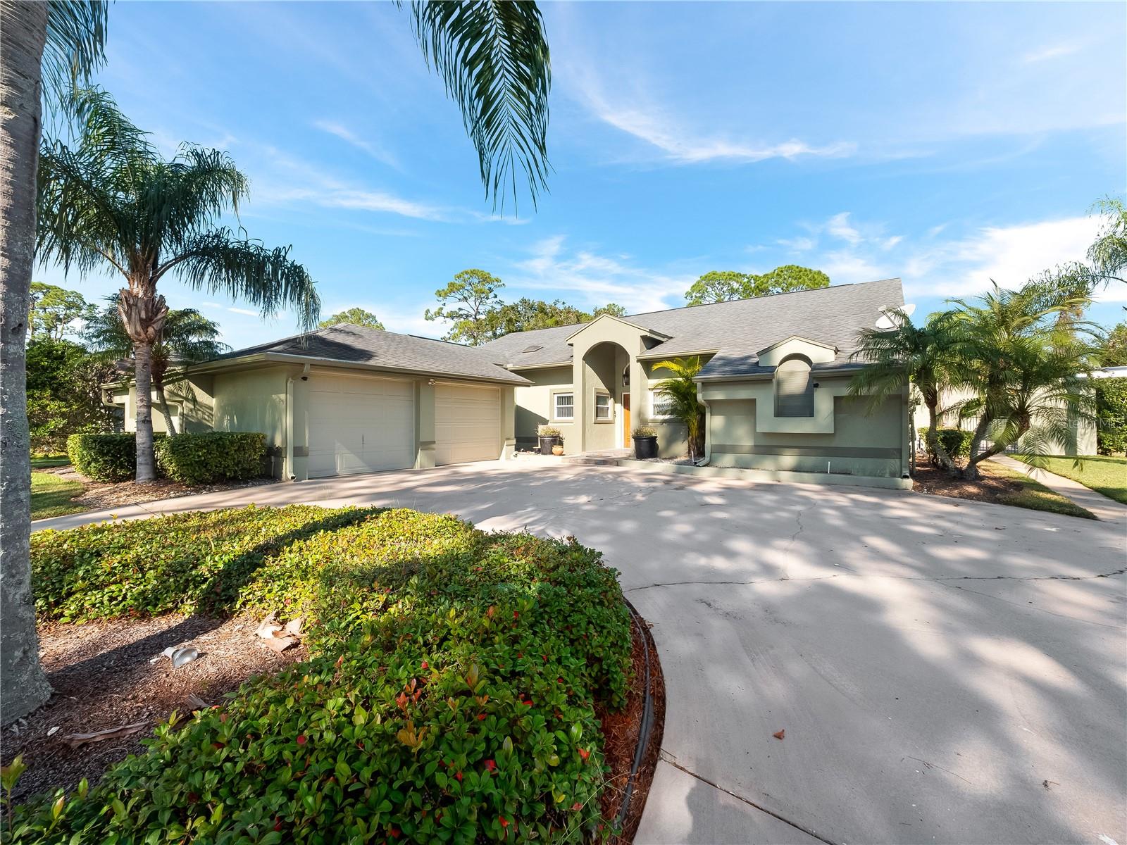 LIVE OAK SPGS - Residential