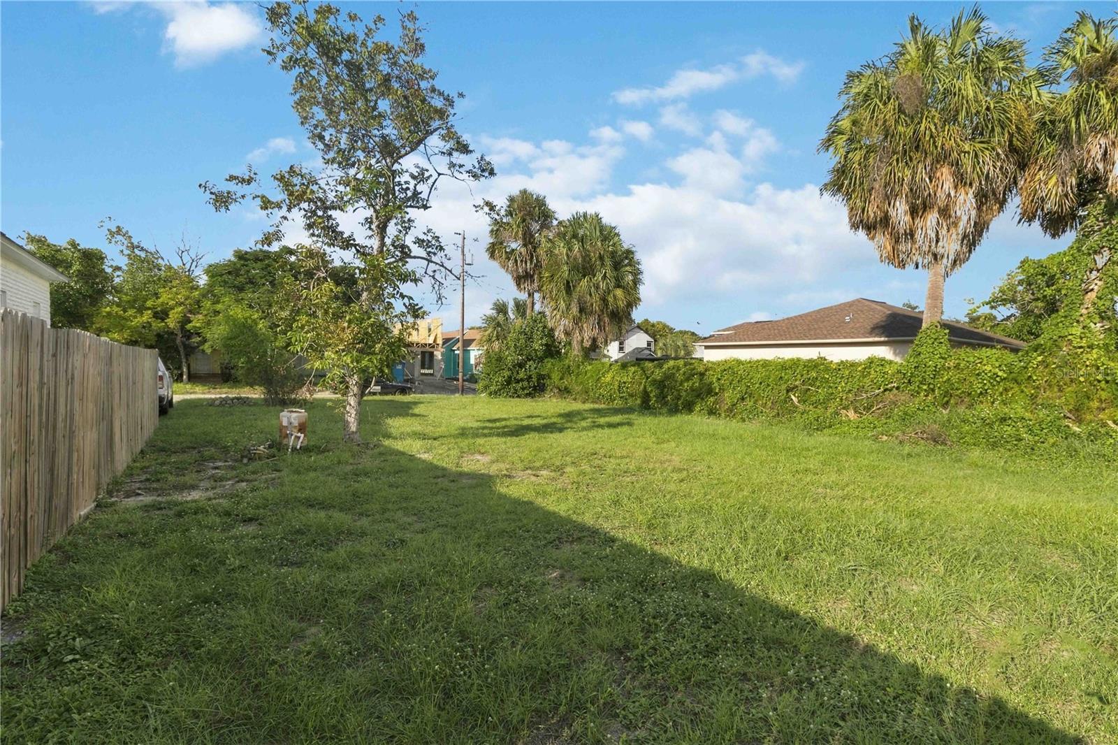 2520 W PALMETTO STREET