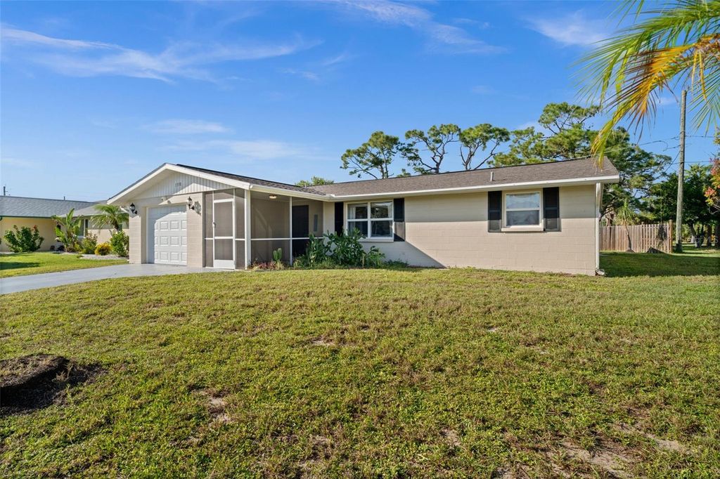 Photo of 1530 Rossanne Place, Englewood, FL 34223 (MLS # A4669257)