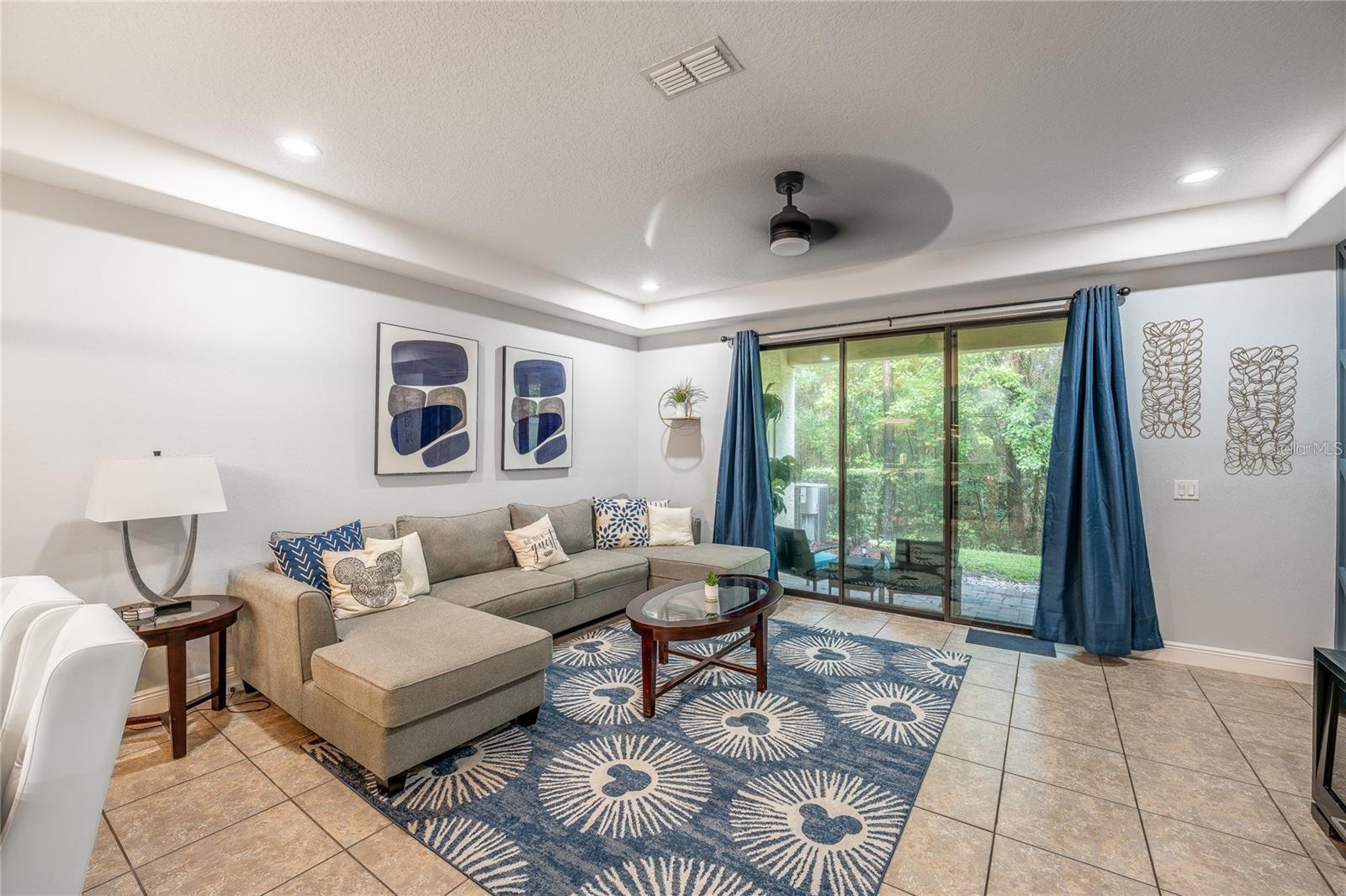 FOUNTAINS AT CHAMPIONSGATE PH 1 REP - Residential Lease