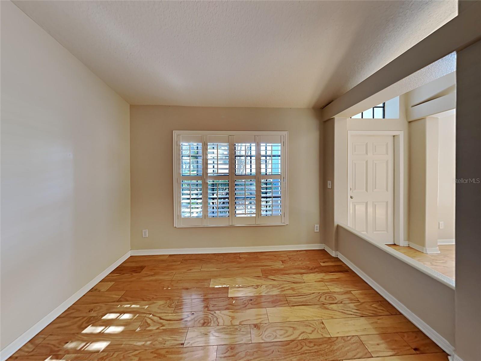 ABBEY TRACE - Residential Lease