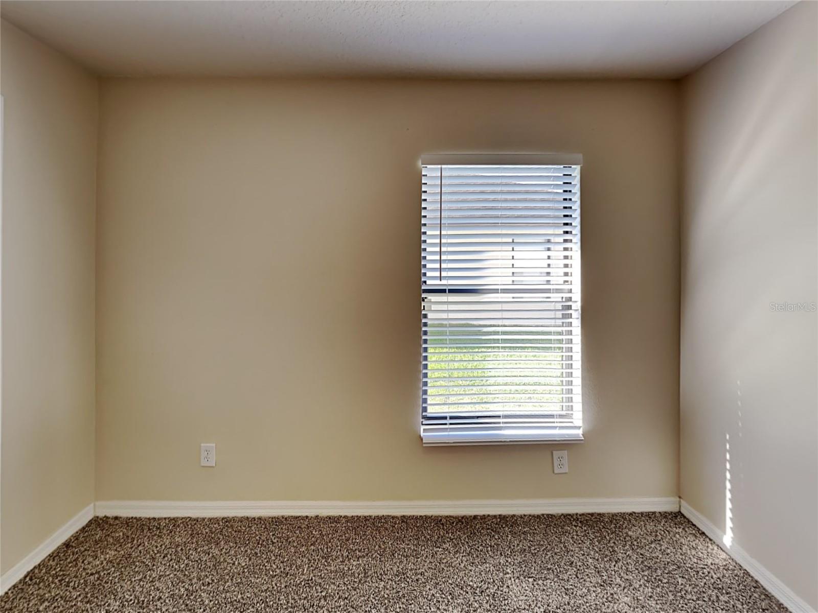 ABBEY TRACE - Residential Lease