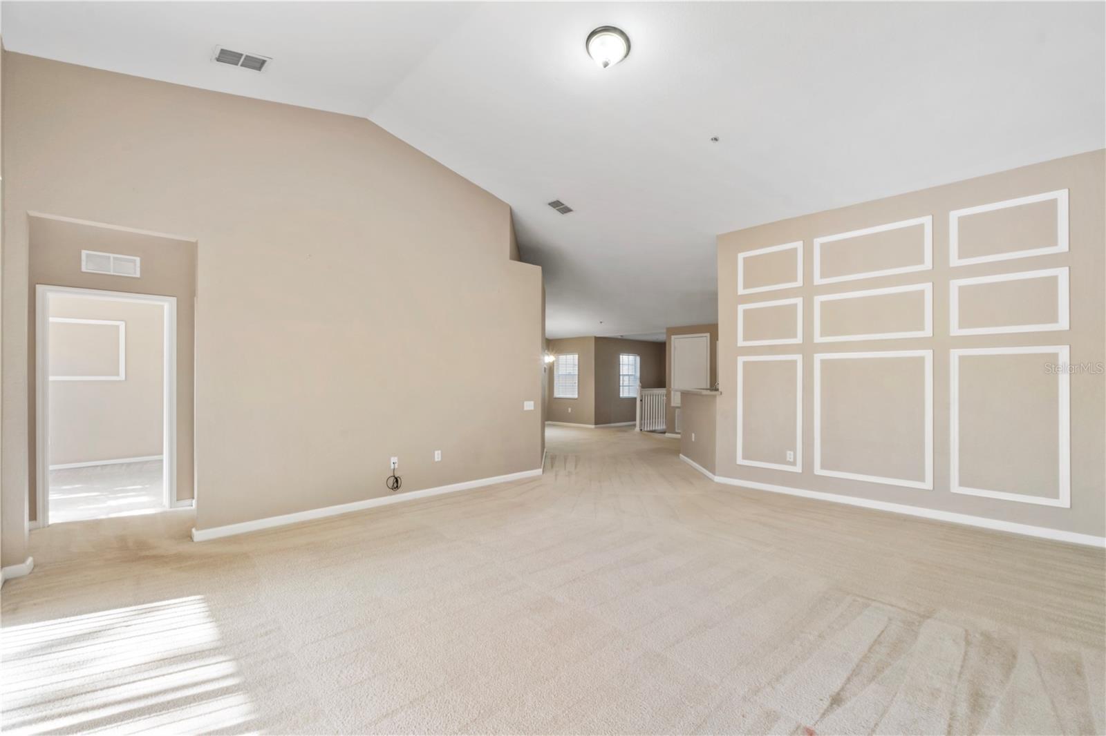 2579 SAN TECLA STREET 105