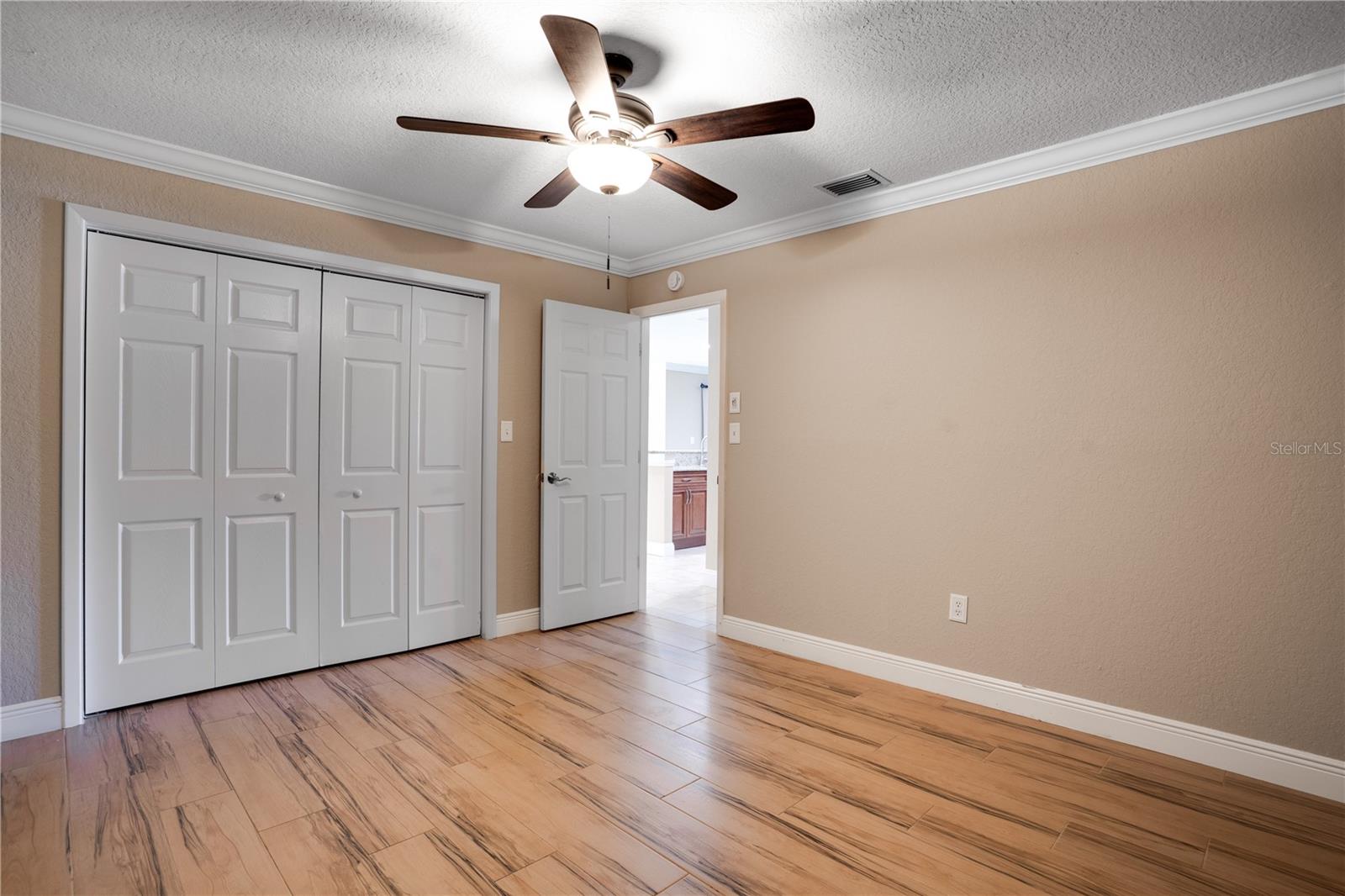 BARDMOOR GOLF VIEW ESTATE 3RD ADD - Residential