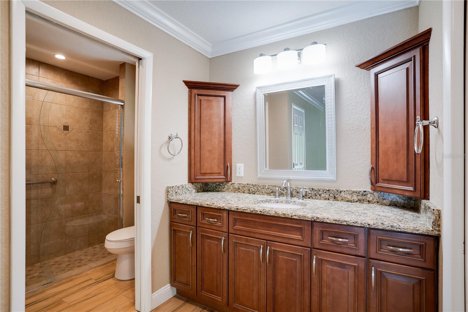 BARDMOOR GOLF VIEW ESTATE 3RD ADD - Residential