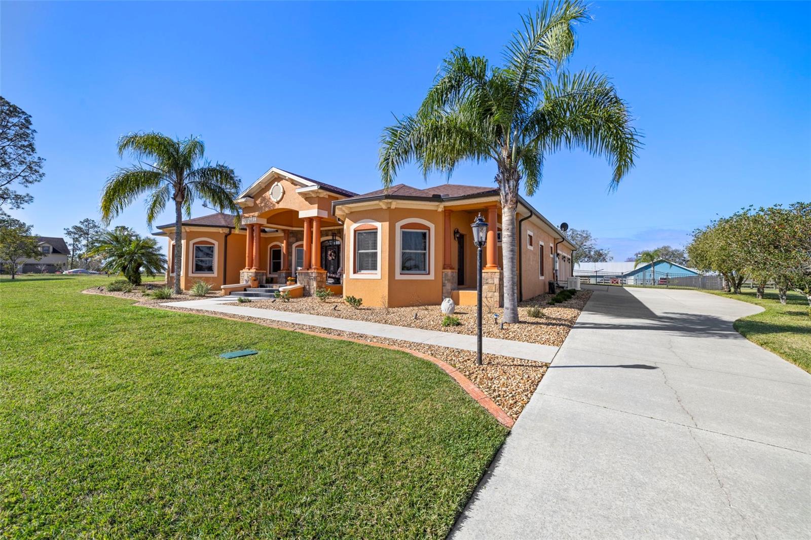 14739 VISTA VIEW COURT