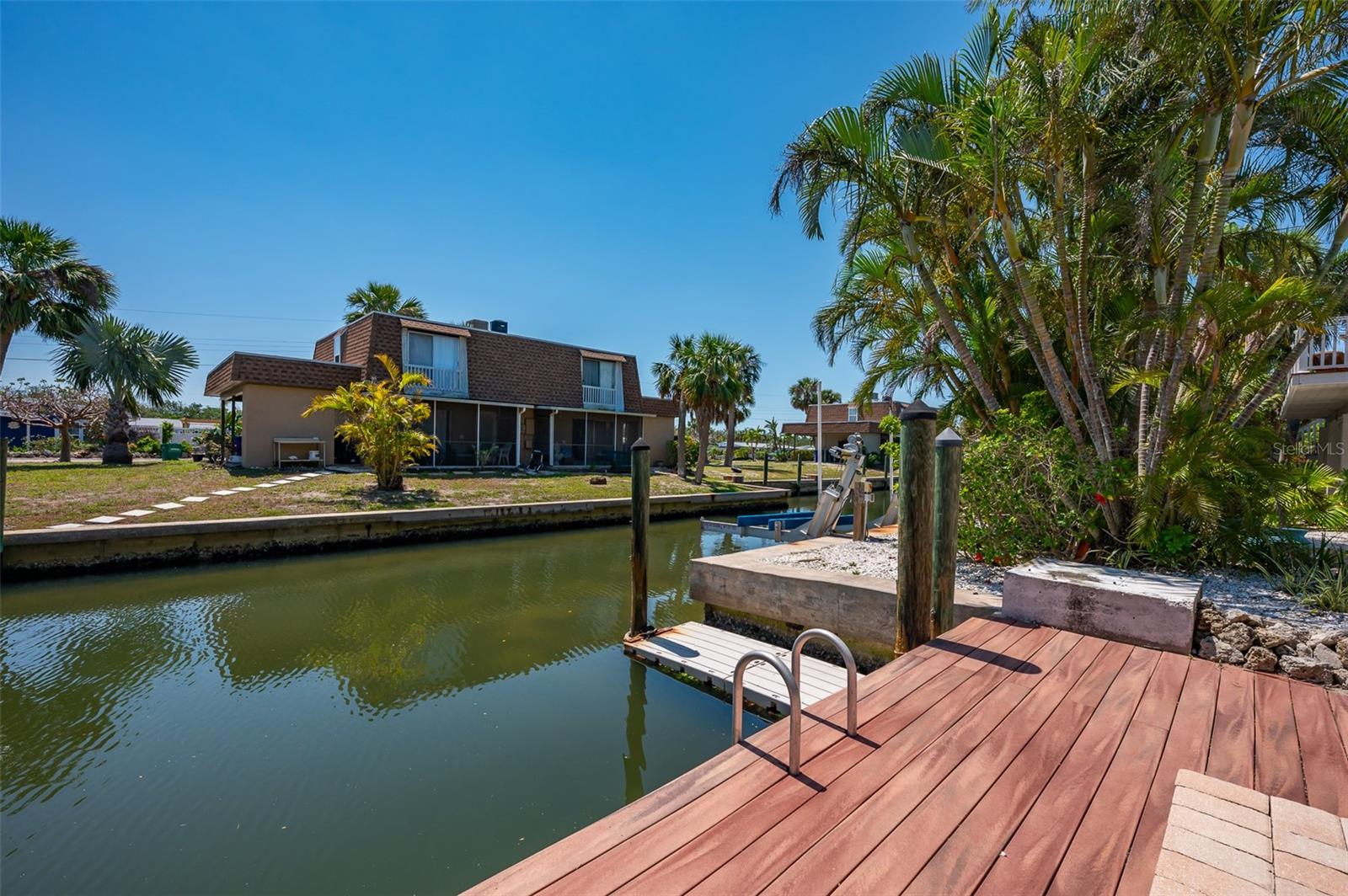 LONGBOAT KEY - Residential
