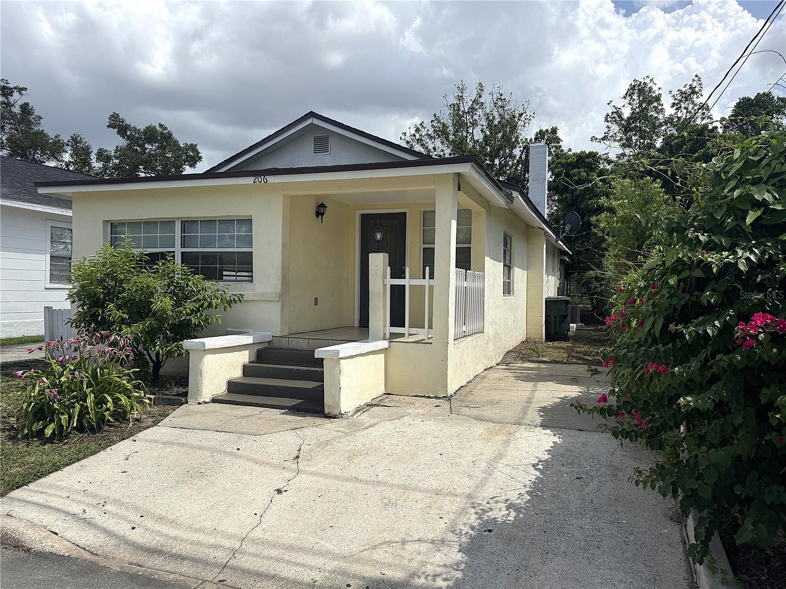 “One or more photo(s) was virtually staged.” Welcome to 206 W 9th St, Lakeland, FL – a beautifully updated 4-bedroom, 2-bathroom single-family home located in the heart of the city. This move-in-ready home offers the perfect blend of modern comfort and historic charm, nestled on a quiet street with easy access to everything Lakeland. Step inside to find a bright and open floor plan featuring durable vinyl plank flooring, fresh neutral paint, and ample natural light throughout. The spacious living area flows into an updated kitchen equipped with updated stainless-steel appliances, and granite countertops. Each of the four bedrooms offers comfortable living space, and generous closet storage. The primary suite includes its own private bath for added convenience. Enjoy the outdoors with a large fenced-in backyard, ideal for pets, or weekend barbecues. Enjoy in-unit laundry hookups adding to the home's functionality. Located just minutes from downtown Lakeland, local schools, Bonnet Springs Park, Lake Mirror, and I-4, this home offers both convenience and comfort. Don’t wait—schedule your private showing today and make this charming Lakeland home yours available for a quick close!
2025 Roof, 2023 Hvac, 2021 Water Heater 2004 Electric Panel