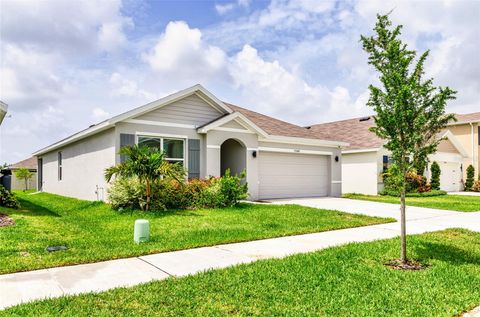 Photo of 33668 Elm Hill Branch Br, Wesley Chapel, FL 33545 (MLS # TB8394653) Photo of 33668 Elm Hill Branch Br, Wesley Chapel, FL 33545 (MLS # TB8394653)
