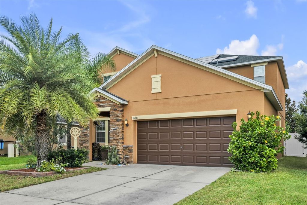 Photo of 11818 Valhalla Woods Drive, Riverview, FL 33579 (MLS # A4667078)