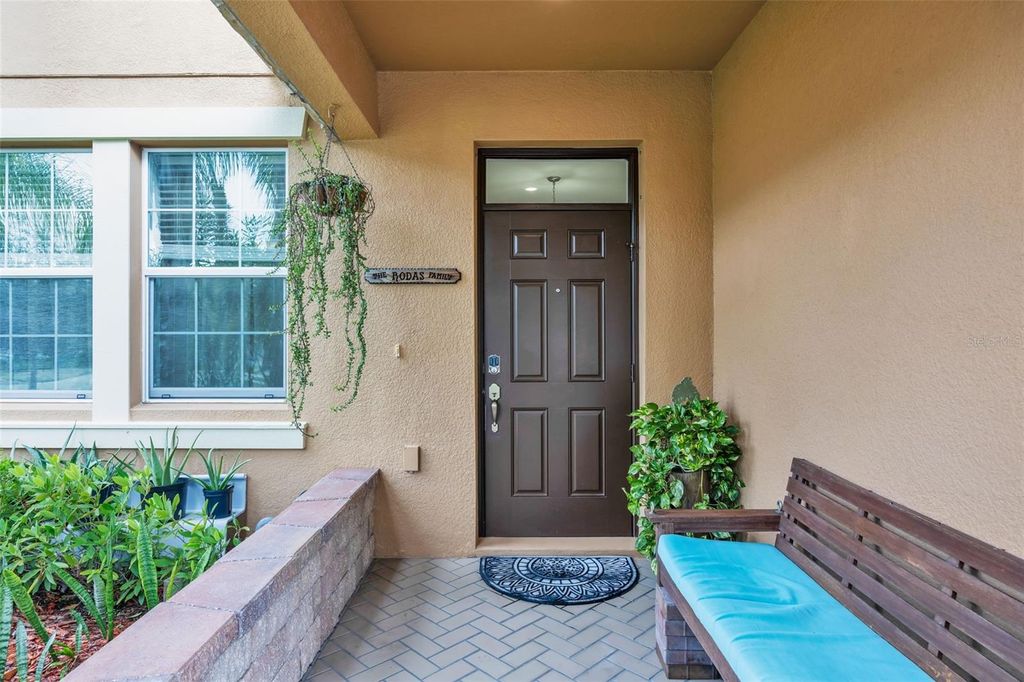 Photo of 11818 Valhalla Woods Drive, Riverview, FL 33579 (MLS # A4667078)