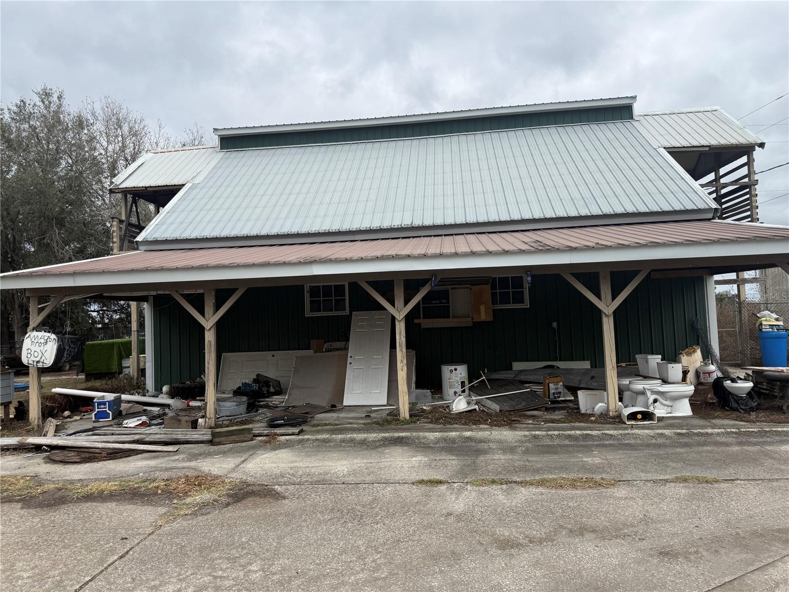 UNPLATTED - Residential