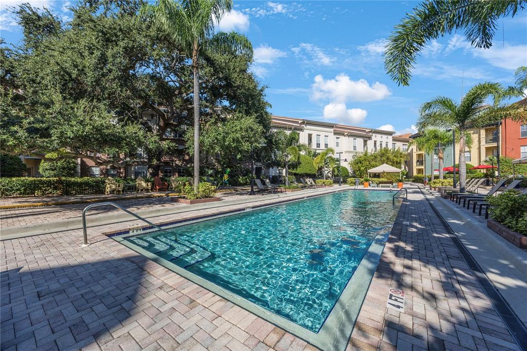Photo of 410 S Armenia Avenue #919B, Tampa, FL 33609 (MLS # TB8440702)