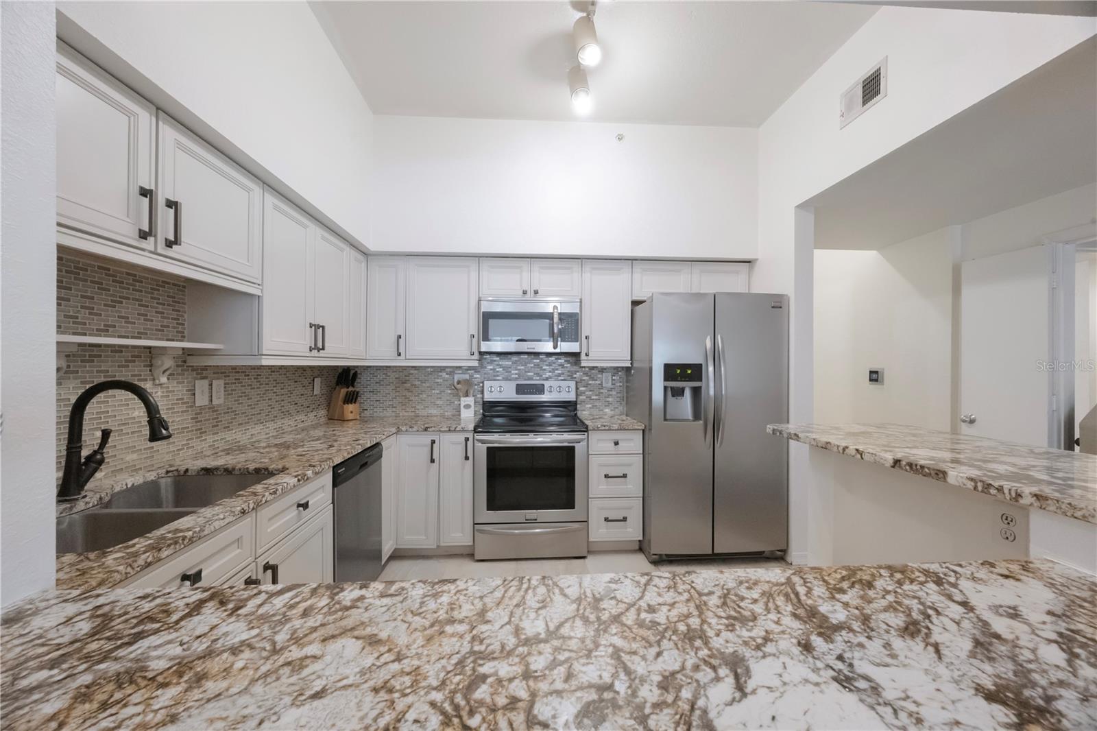THE MADISON AT SOHO II CONDO - Residential