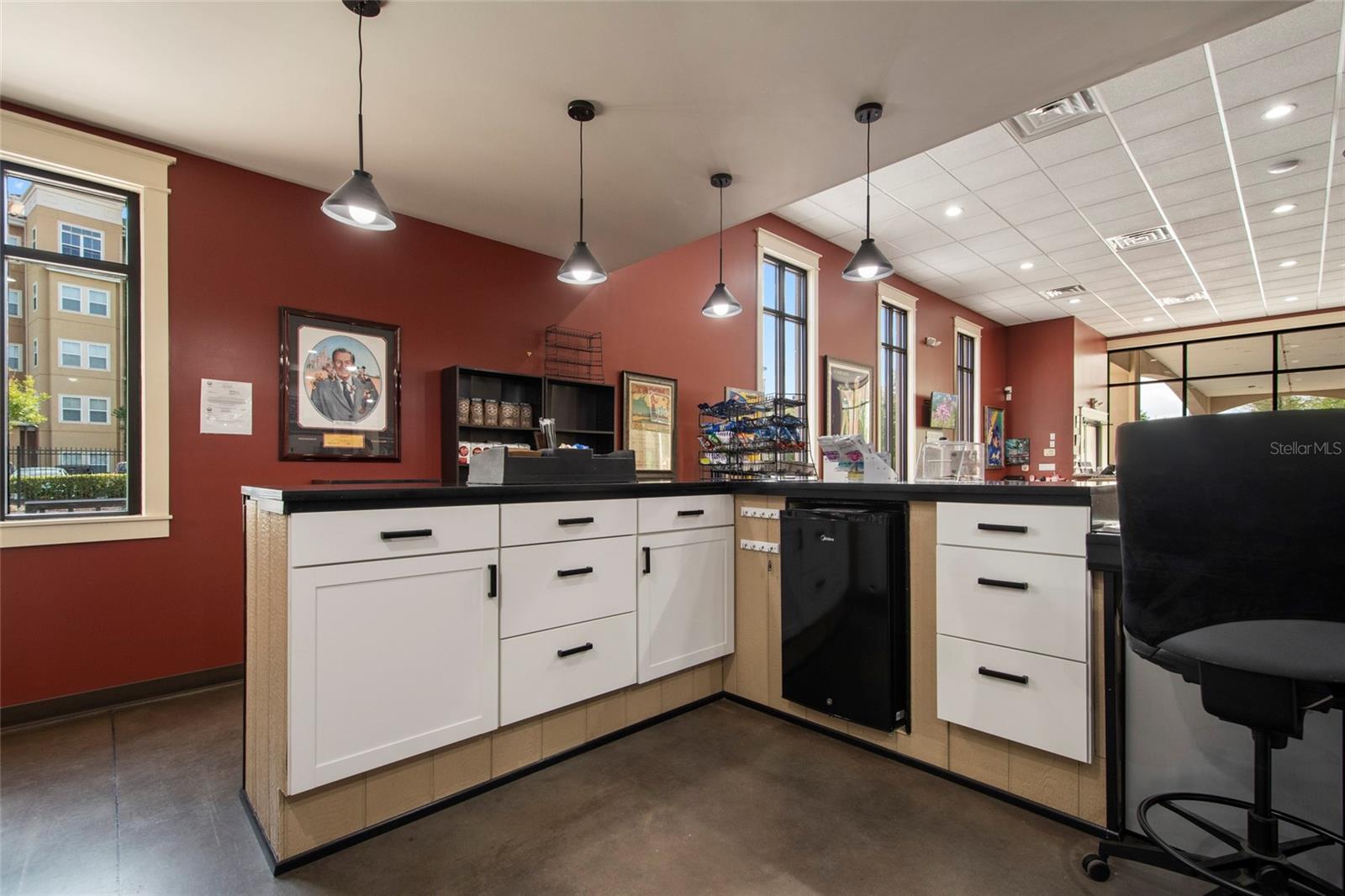 CHAMPIONSGATE VILLAGE PH 13 - Commercial Sale