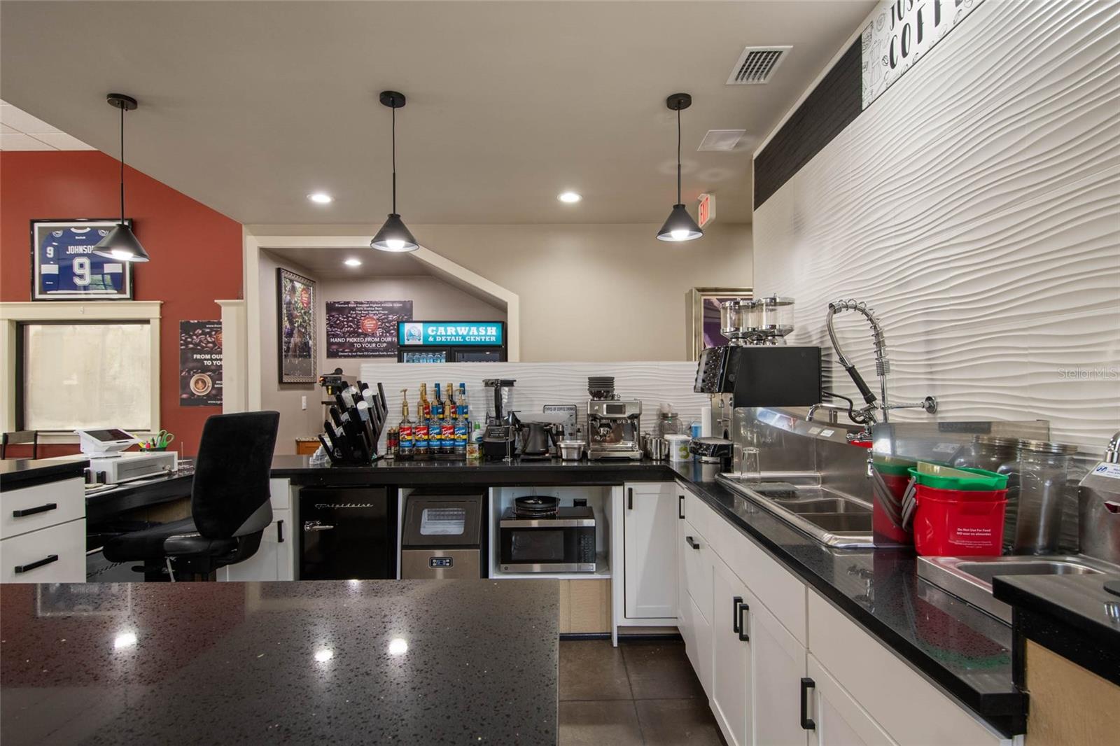 CHAMPIONSGATE VILLAGE PH 13 - Commercial Sale