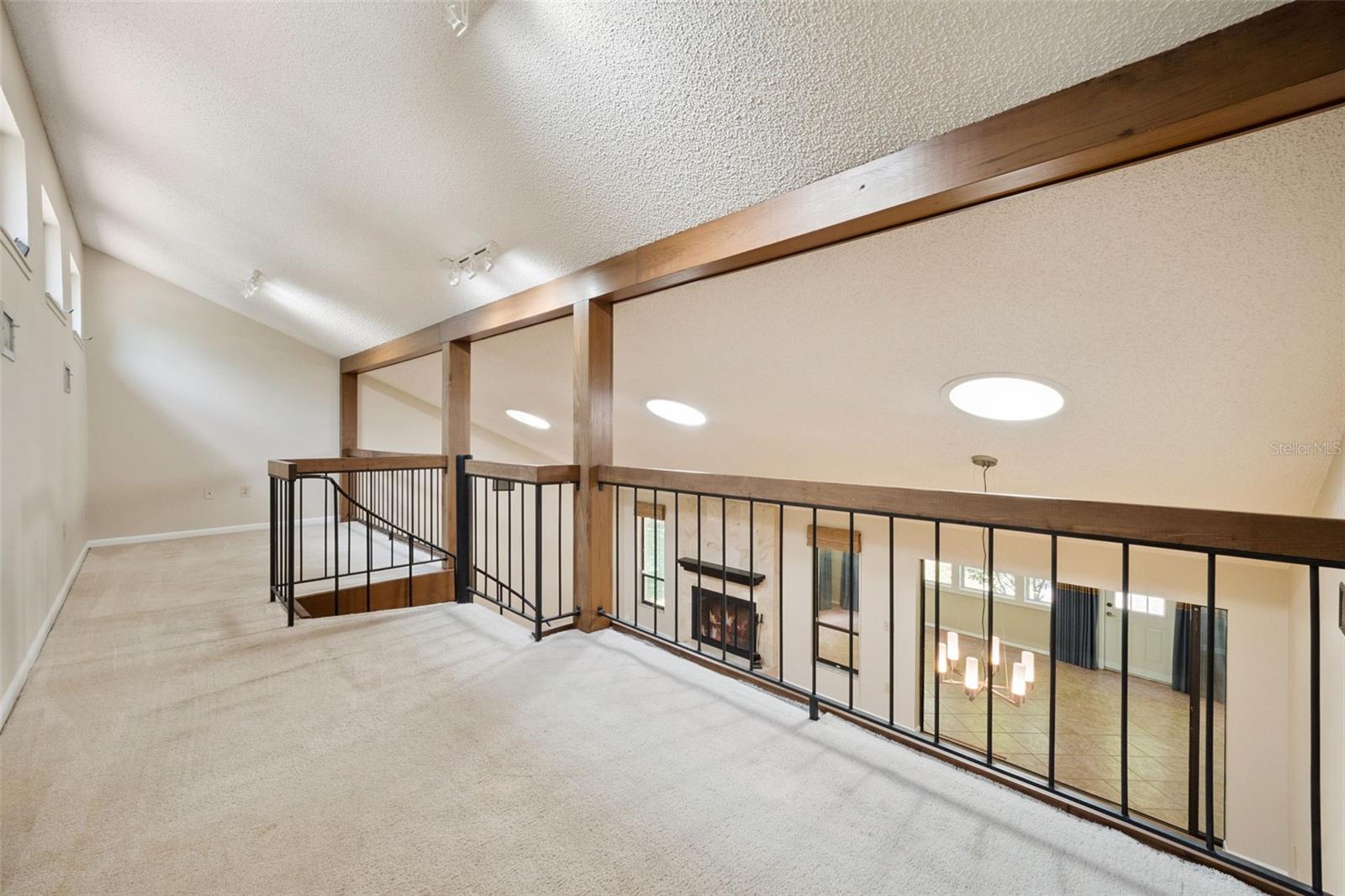BENT OAK PH 01 - Residential