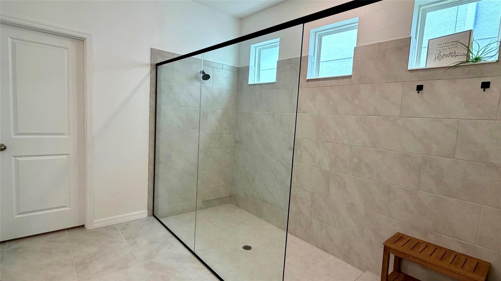 PARK VIEW/THE HILLS PH 2 - Residential