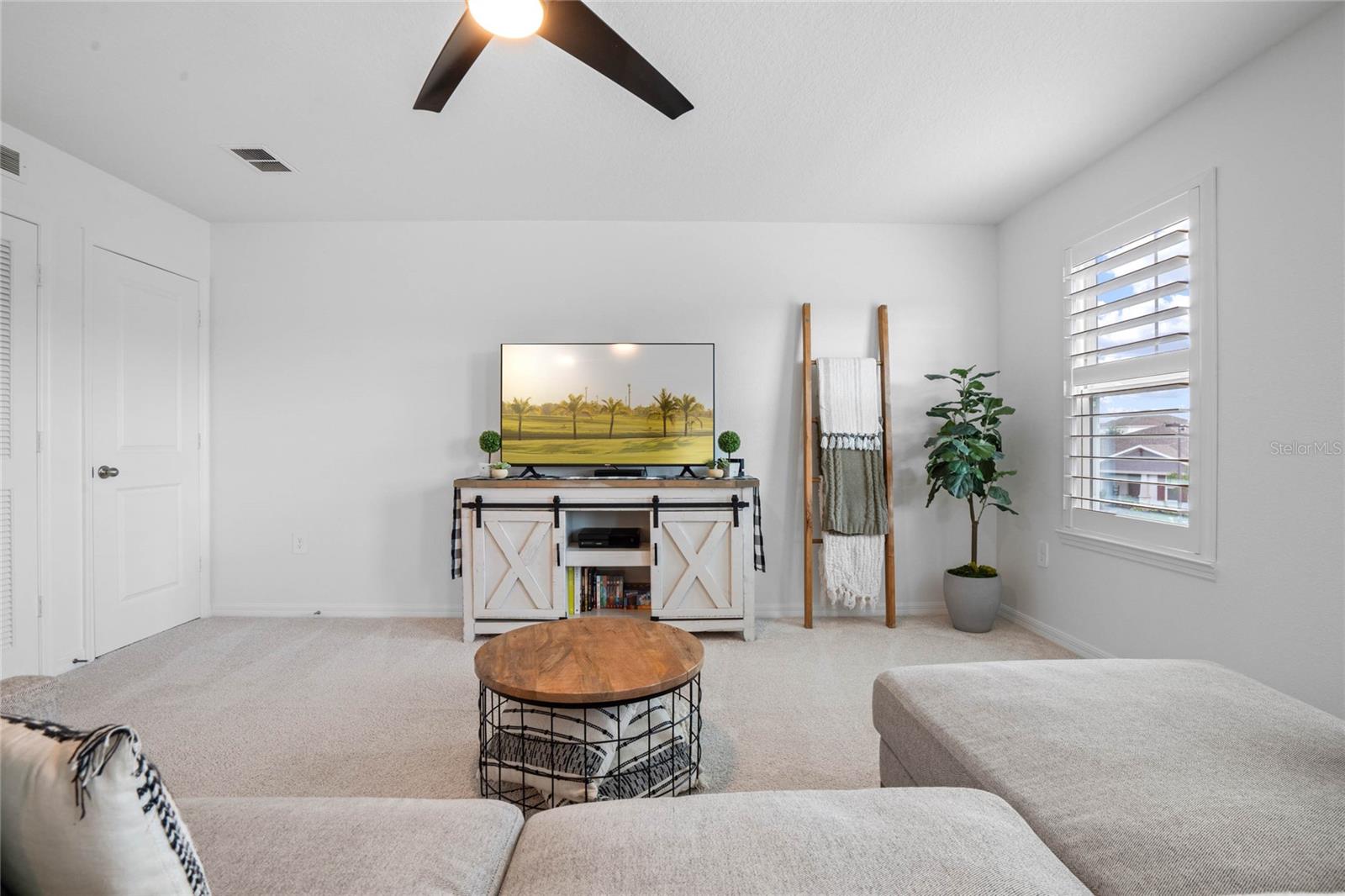 PARK VIEW/THE HILLS PH 2 - Residential