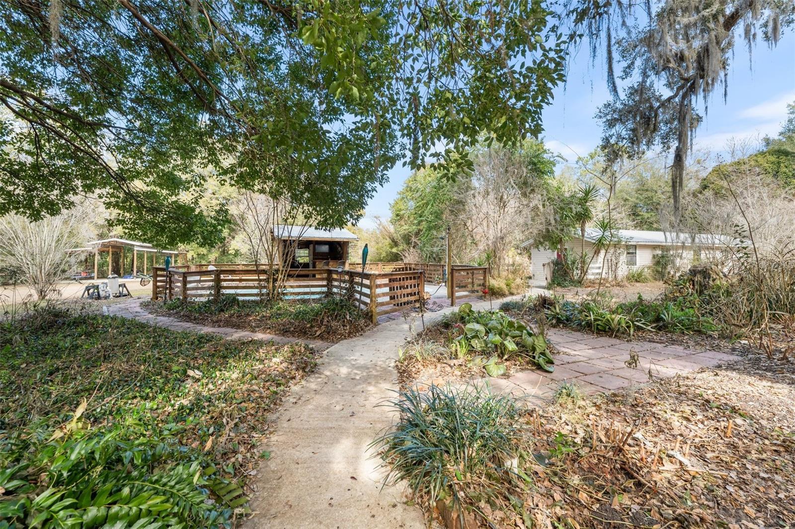 NOT IN A SUBDIVISION - Residential