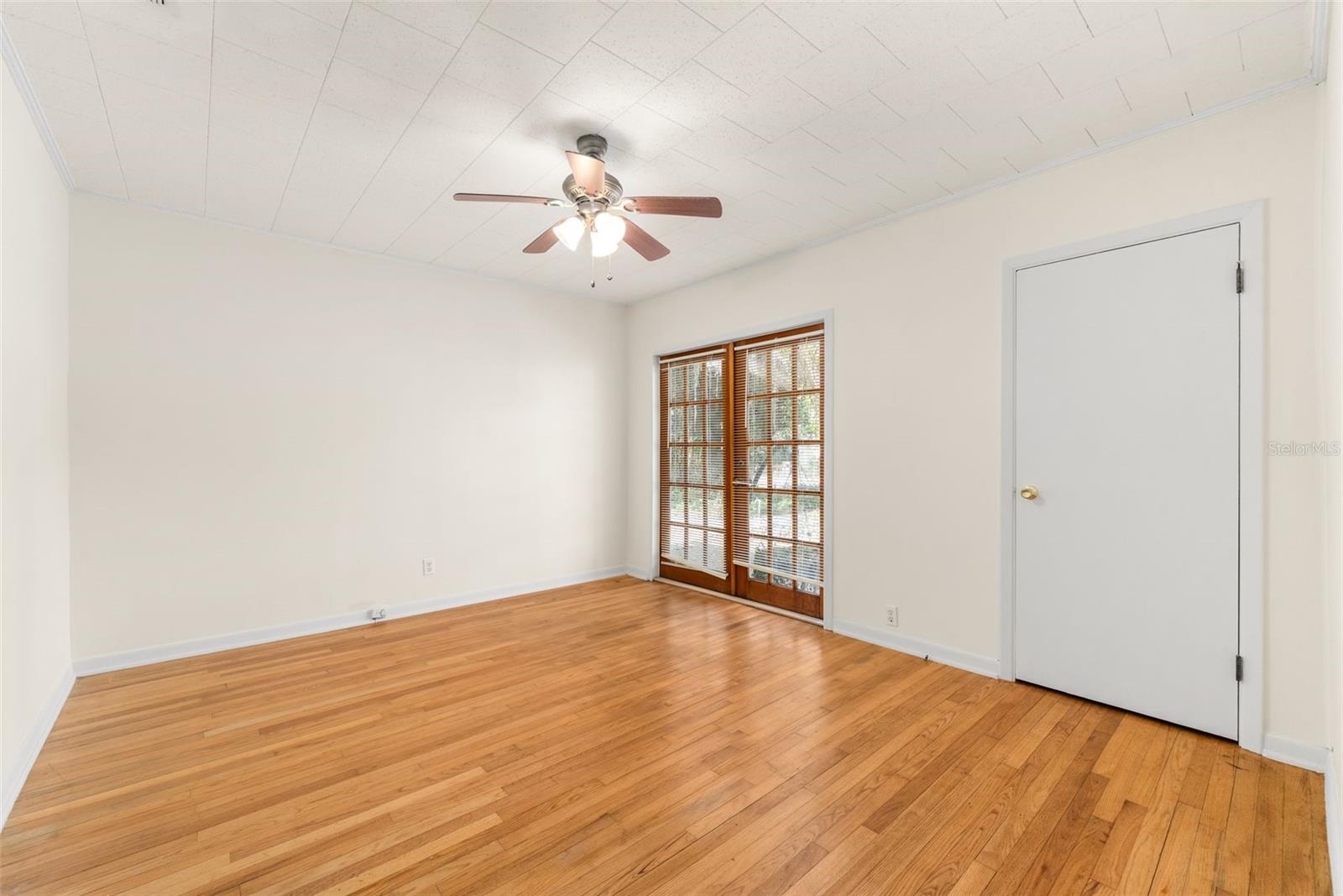 NOT IN A SUBDIVISION - Residential