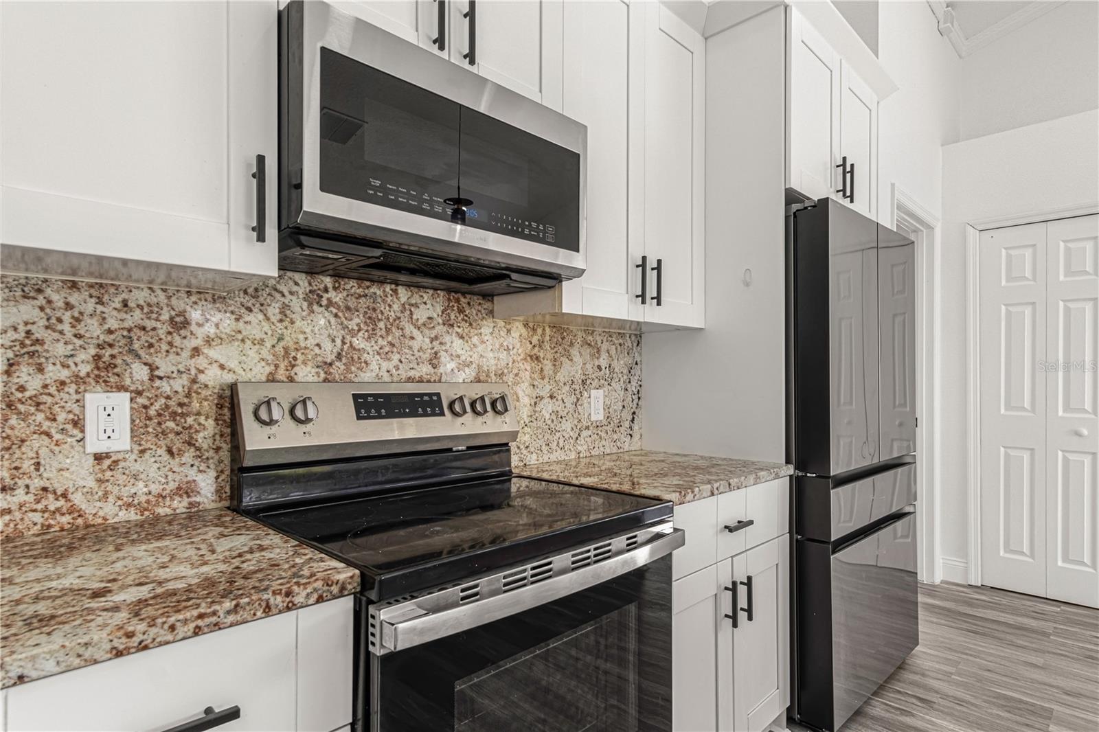 MARISOL - Residential