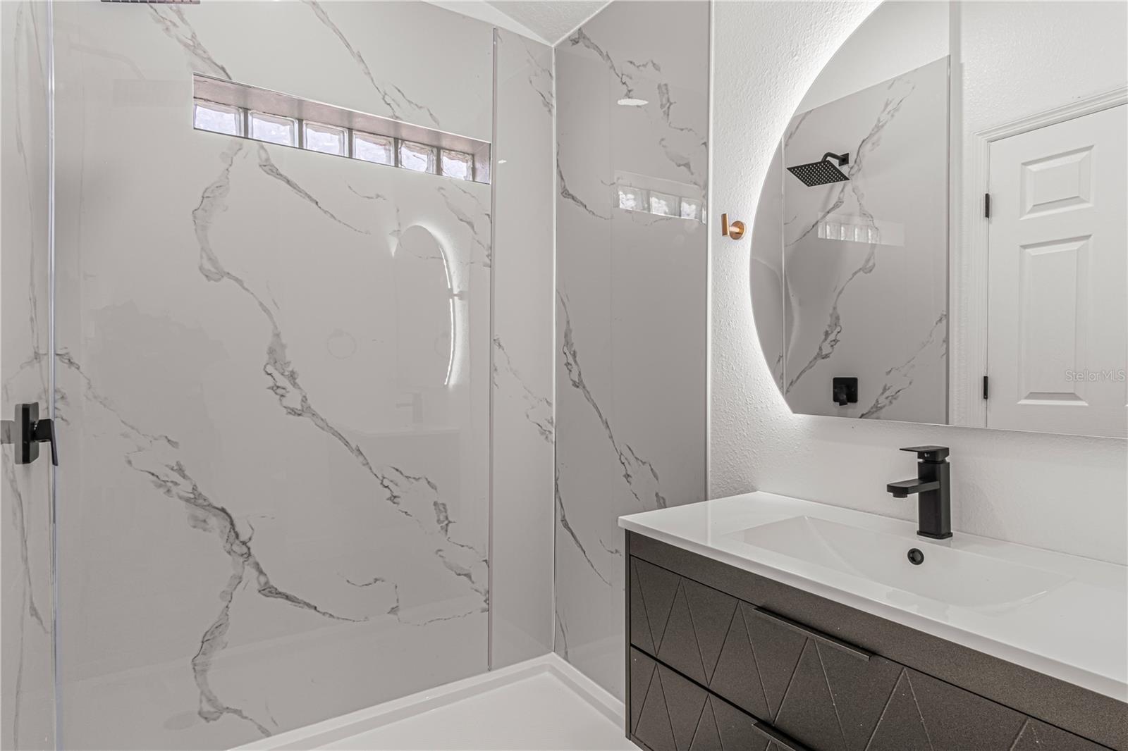 MARISOL - Residential