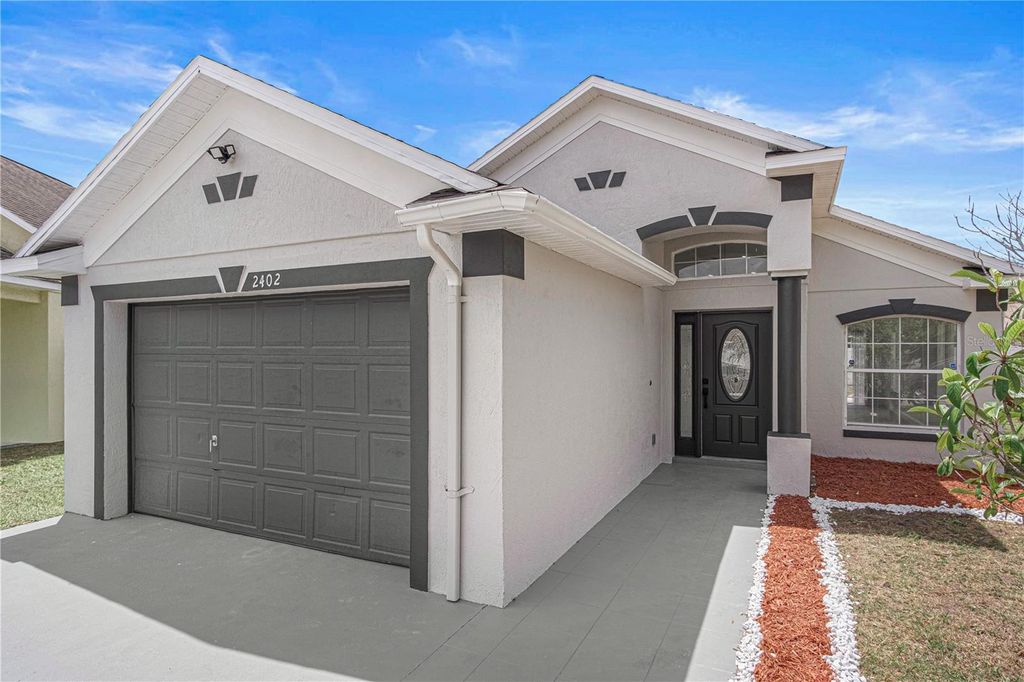 Photo of 2402 Avalon Court, Kissimmee, FL 34743 (MLS # S5147769)
