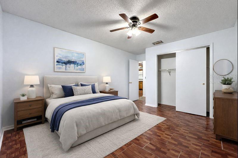 MANDARIN SEC 5 - Residential