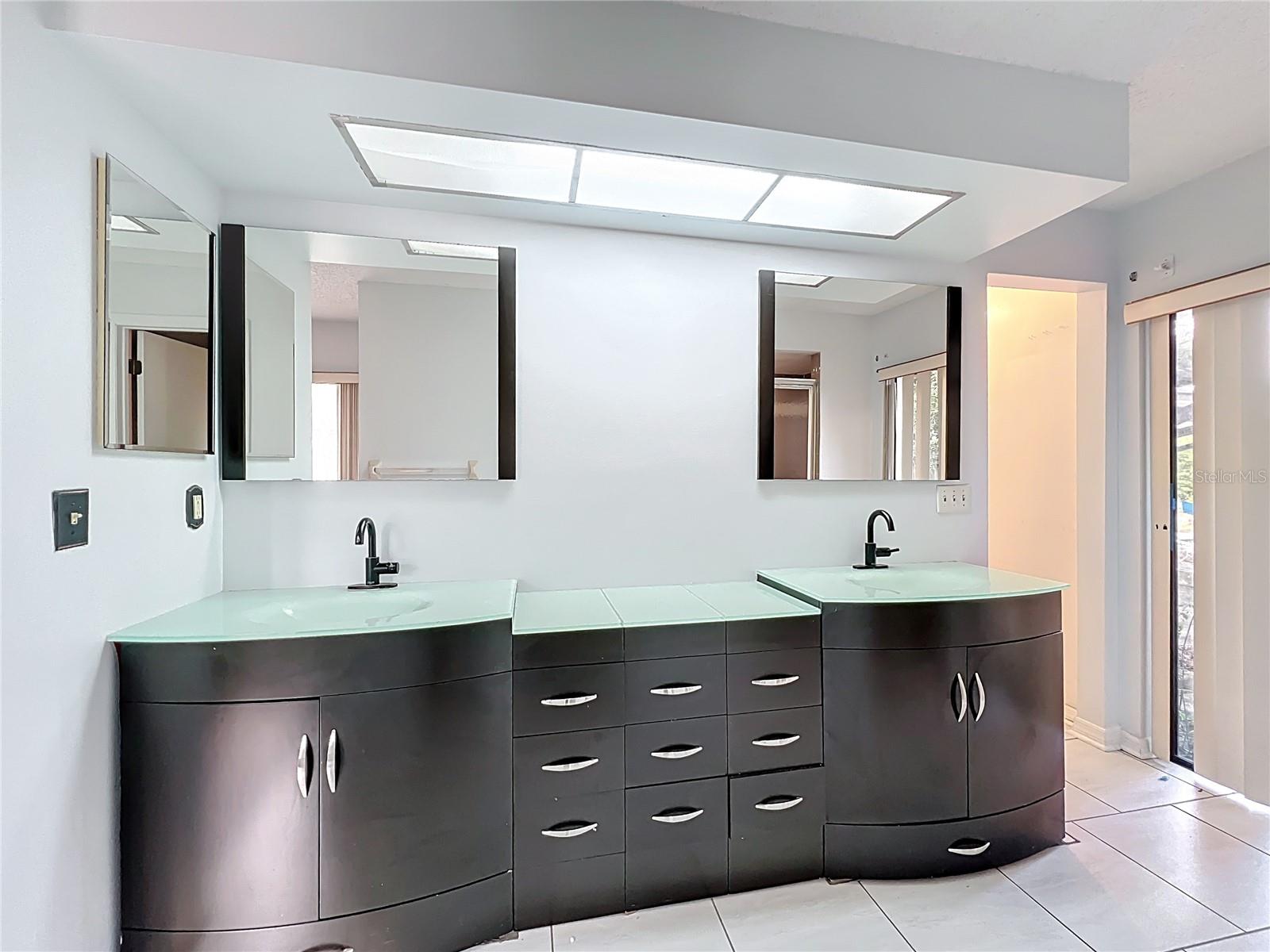 MANDARIN SEC 5 - Residential